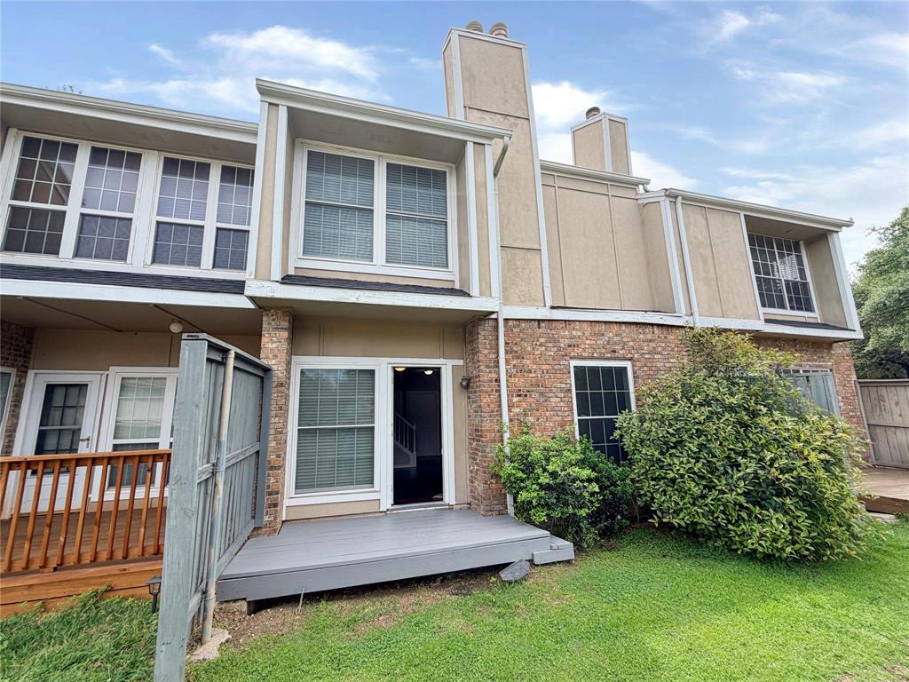 2409 Northlake Court