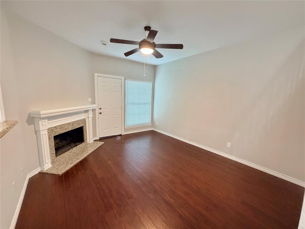 2409 Northlake Court