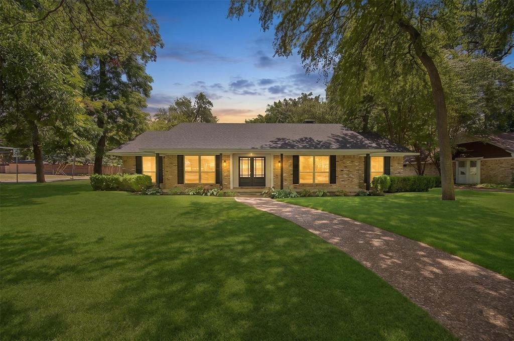 1049 Forest Grove Drive