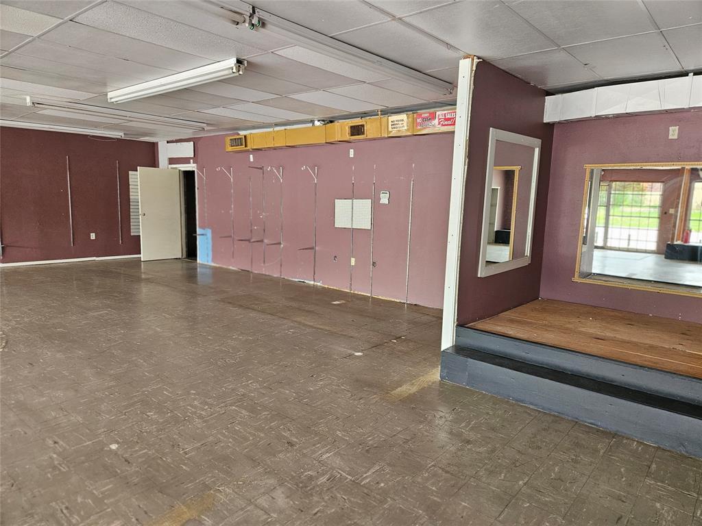 Orig Town Of Greenville - Commercial Lease