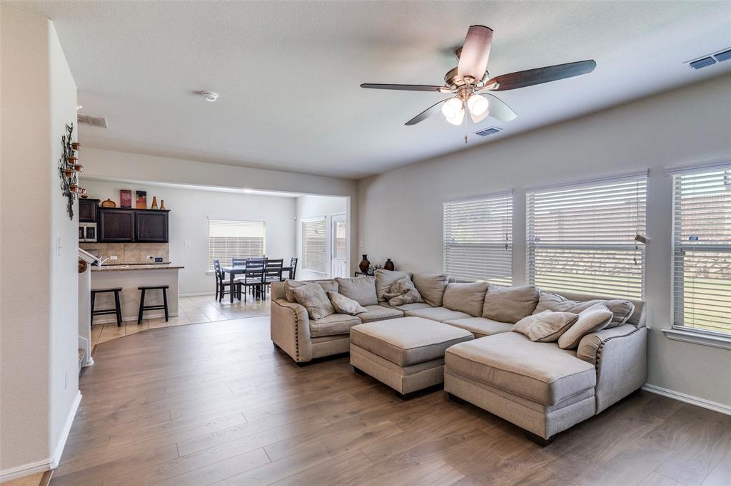 Chapel Crk Ph 1 - Residential