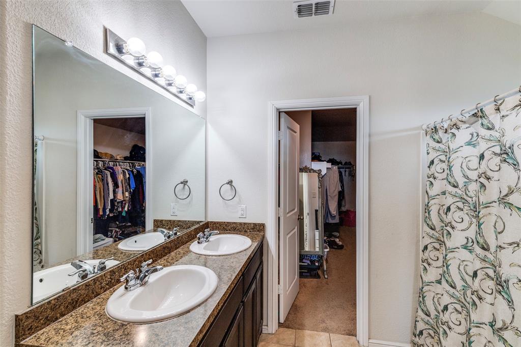 Chapel Crk Ph 1 - Residential