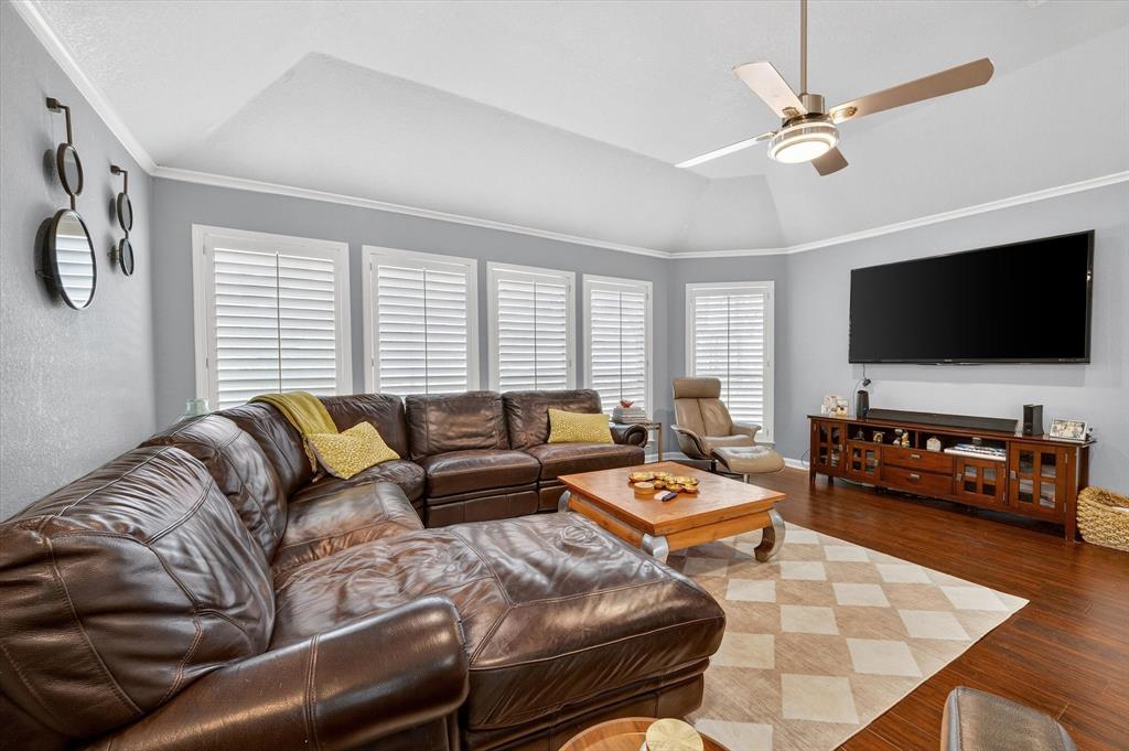 Tiverton Oaks Estates - Residential