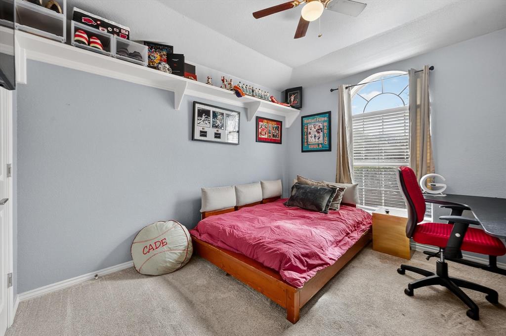 Tiverton Oaks Estates - Residential