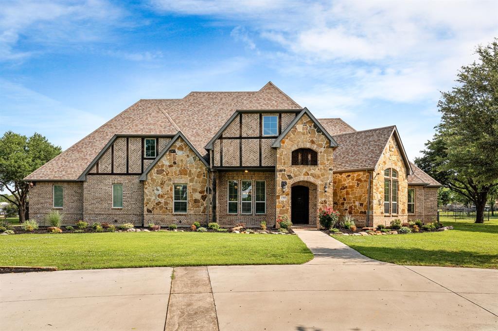 1707 Ponderosa Trail