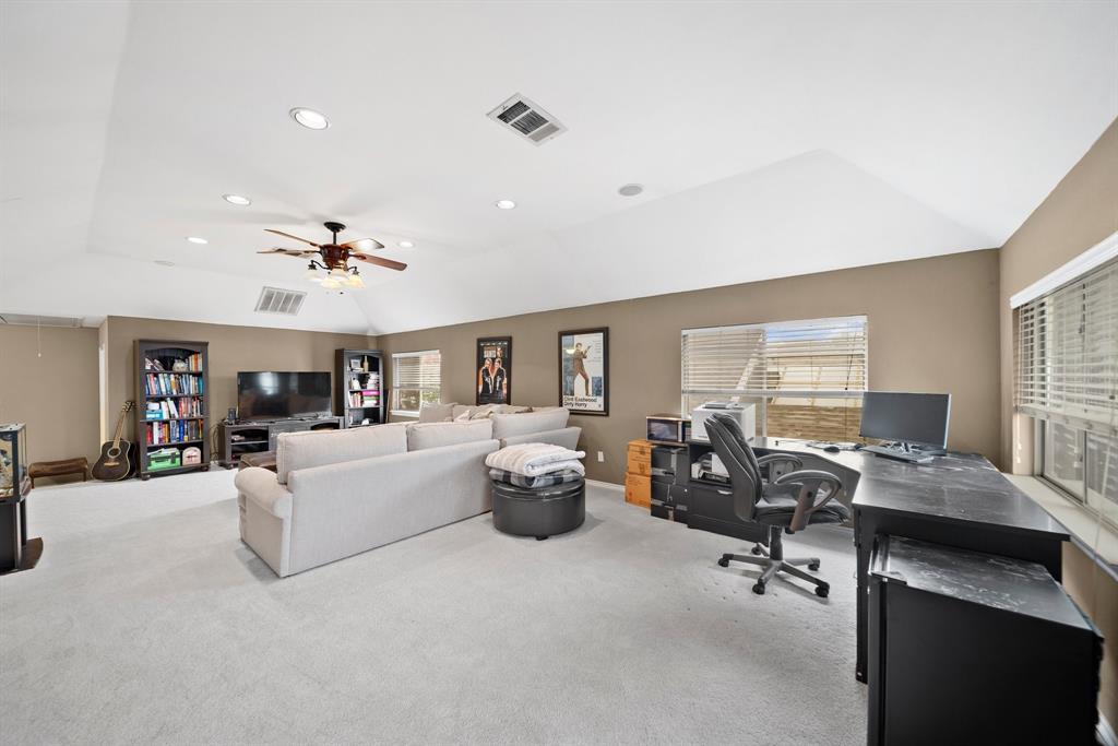 Les Lacs Ph 01 - Residential