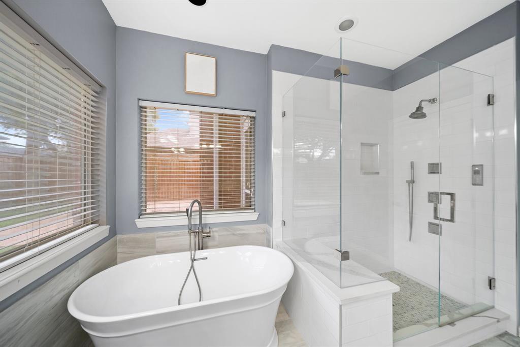 Les Lacs Ph 01 - Residential