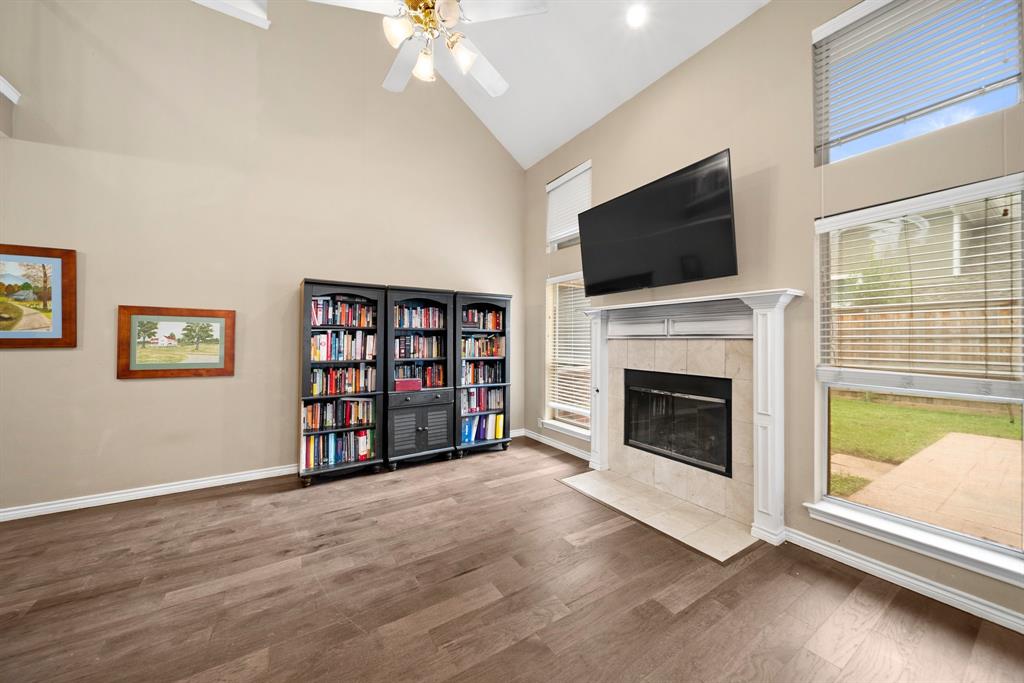 Les Lacs Ph 01 - Residential