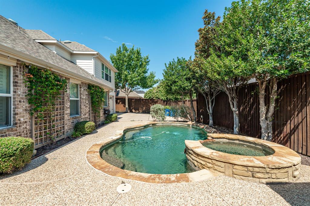 1611 Country Brook Lane