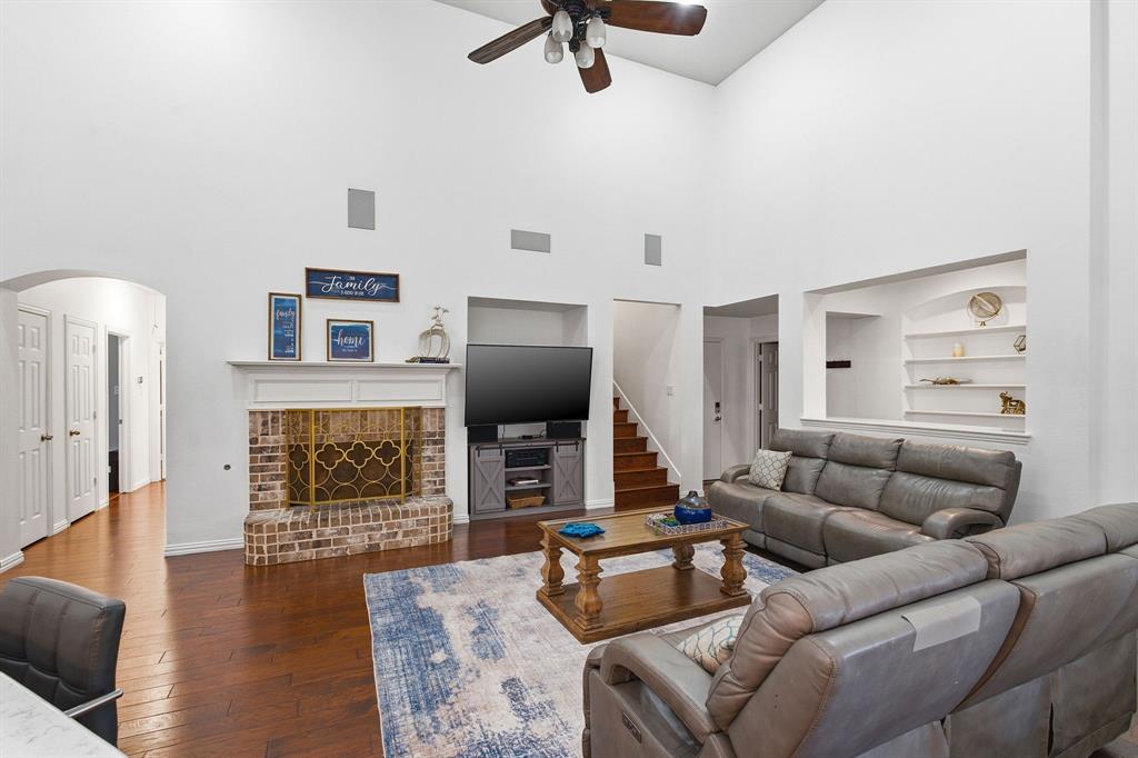 1611 Country Brook Lane