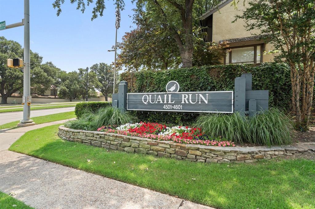 Country Club Place At Las Colinas - Residential