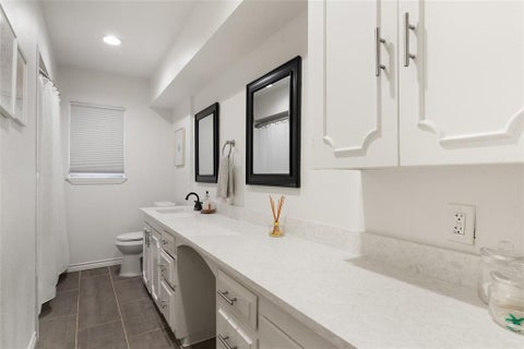 Tiny photo for 6759 E Mockingbird Lane, Dallas, TX 75214 (MLS # 21396484)