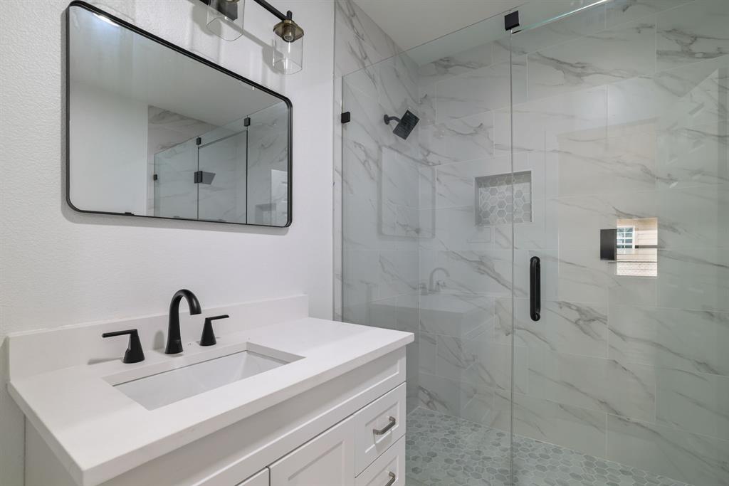 South Hemphill Heights Add - Residential