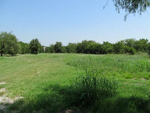 2809 Turner Warnell Road Arlington TX 76001