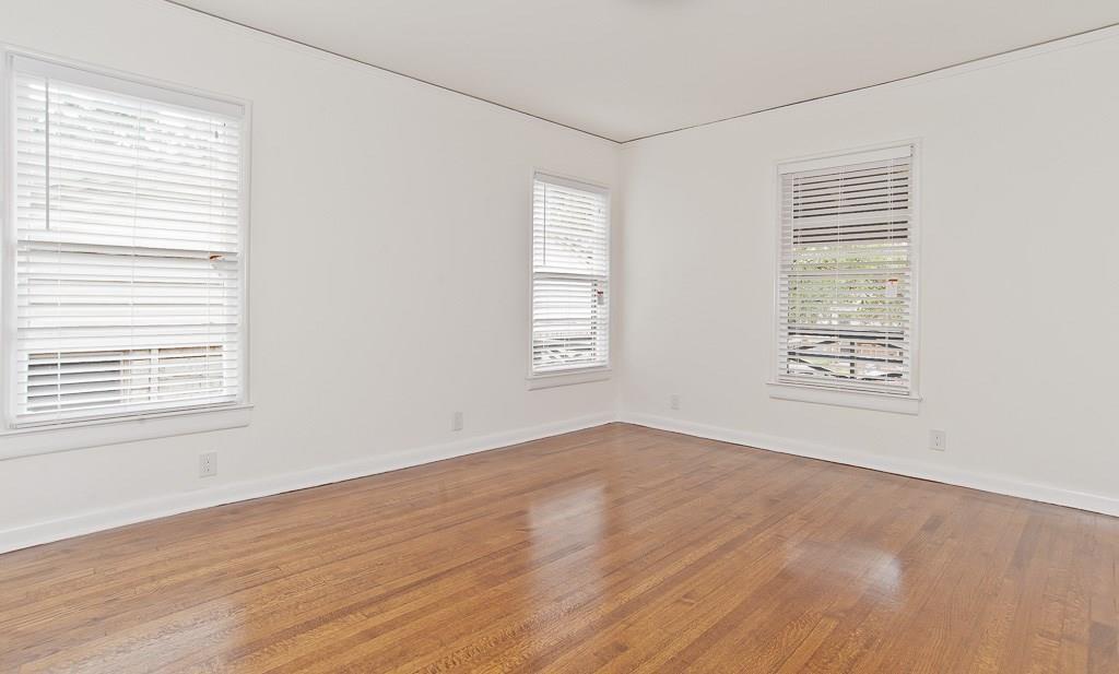 DANIELS L O JR - Residential Lease