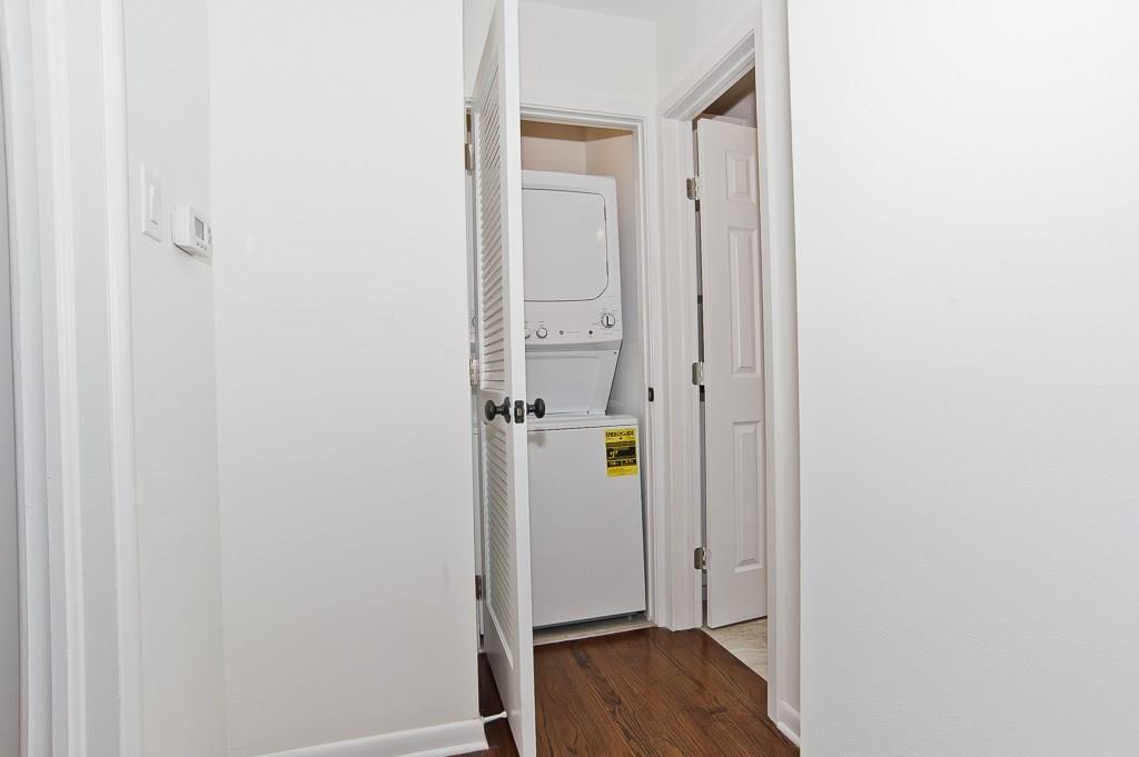 DANIELS L O JR - Residential Lease