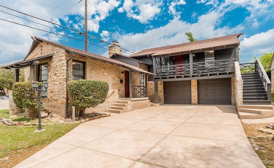 WONDERFUL UPDATED VINTAGE DUPLEX WITH MODERN FLARE CLOSE TO BISHOP ARTS. LARGE UPSTAIRS DUPLEX FEATURES 1BEDROOM,1BATH,BEAUTIFUL HARDWOOD FLOORS,DECORATIVE FIREPLACE,UPDATED KITCHEN WITH GRANITE COUNTERS,CUSTOM CABINETS,STAINLESS APPLIANCES WITH REFRIGERATOR.UPDATED BATHROOM.UTILITY CLOSET WITH STACKED WASHER AND DRYER. 1CAR GARAGE. BACKYARD PATIO AREA IS SHARED AND BACKYARD IS SHARED. PROPERTY IS CLOSE TO DINING, SHOPPING, DAVIS STREET, BISHOP ARTS, DOWNTOWN DALLAS AND MAJOR FREEWAYS. NO PETS. LOCATION,LOCATION!!  MOVE-IN-READY.