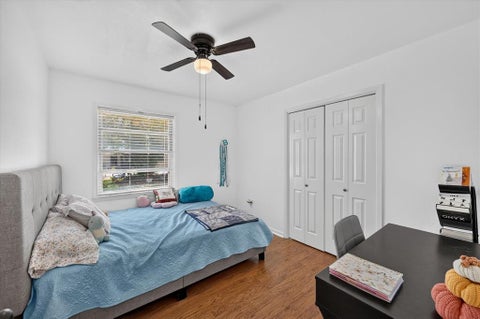 Tiny photo for 402 W Carter Street, Savoy, TX 75479 (MLS # 21395946)