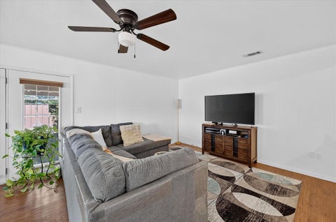 Tiny photo for 402 W Carter Street, Savoy, TX 75479 (MLS # 21395946)