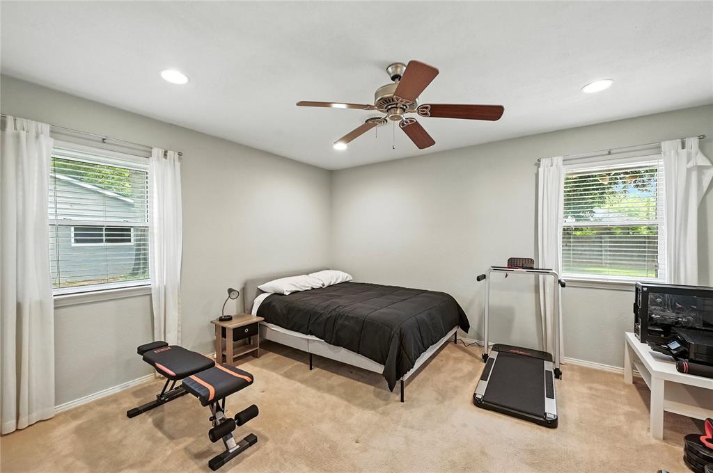 Oak Creek Estate Grapevine - Residential