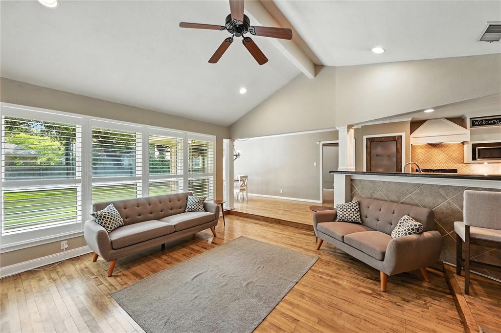 Oak Creek Estate Grapevine - Residential