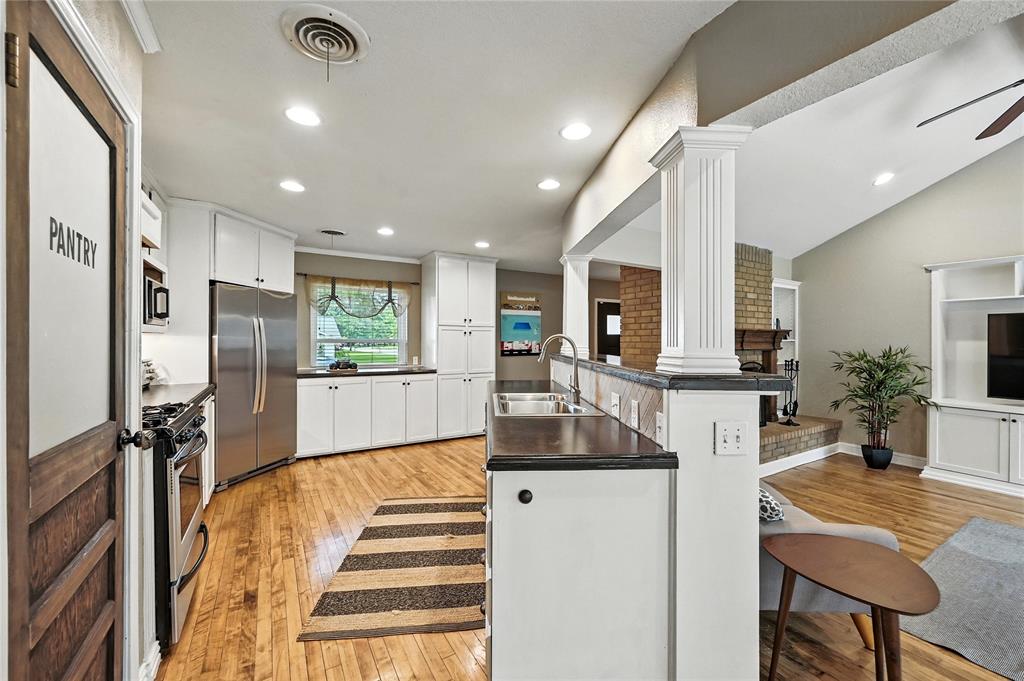 Oak Creek Estate Grapevine - Residential