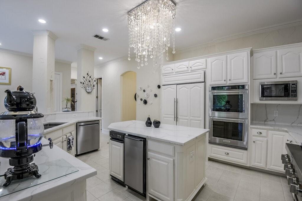 Creekwood At Hidden Lakes - Residential