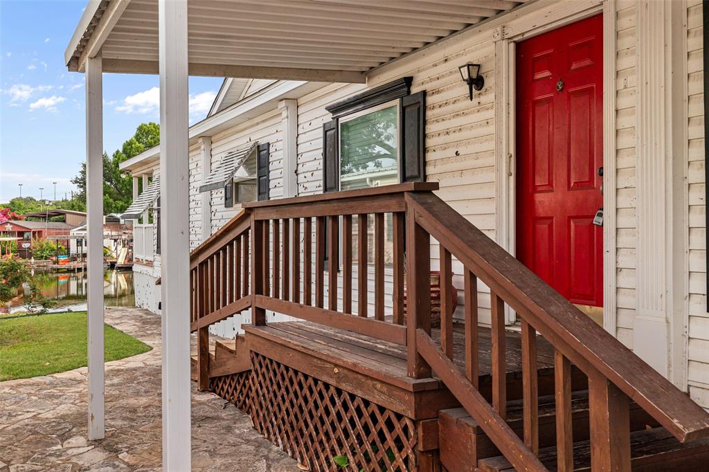 307 Brazos Harbor Drive