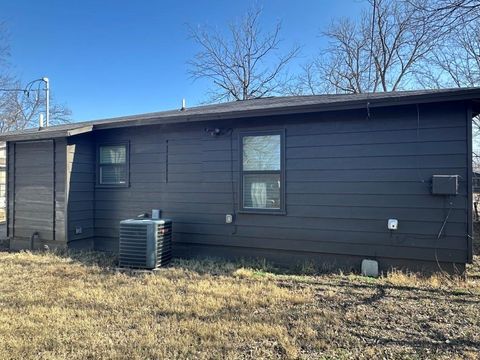 A home in Brownwood