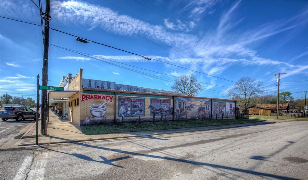 115 N Houston Street