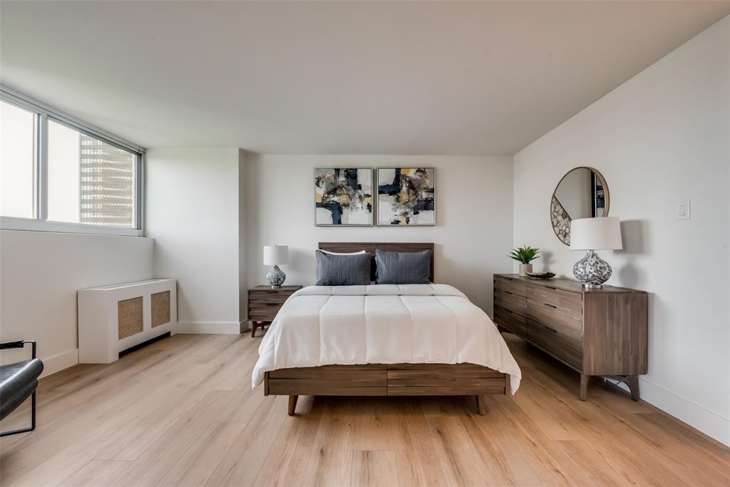 Twenty-One Turtle Creek Condos - Residential Lease