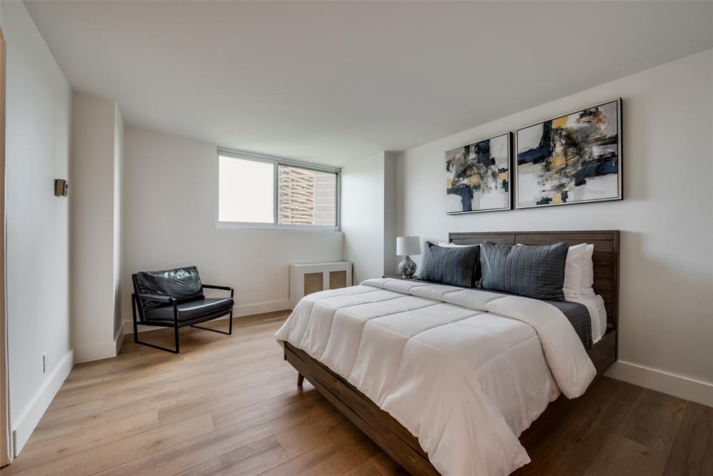 Twenty-One Turtle Creek Condos - Residential Lease