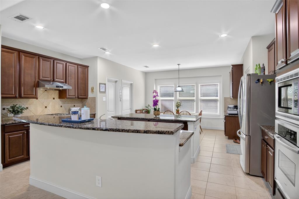 3628 Saratoga Downs Way