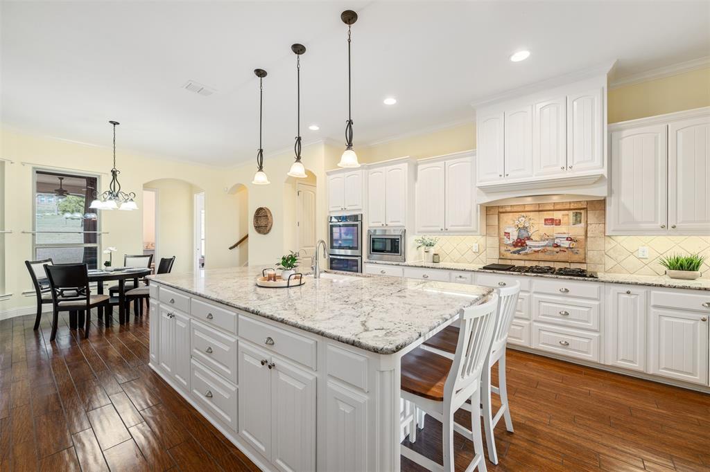 Bella Flora - Residential