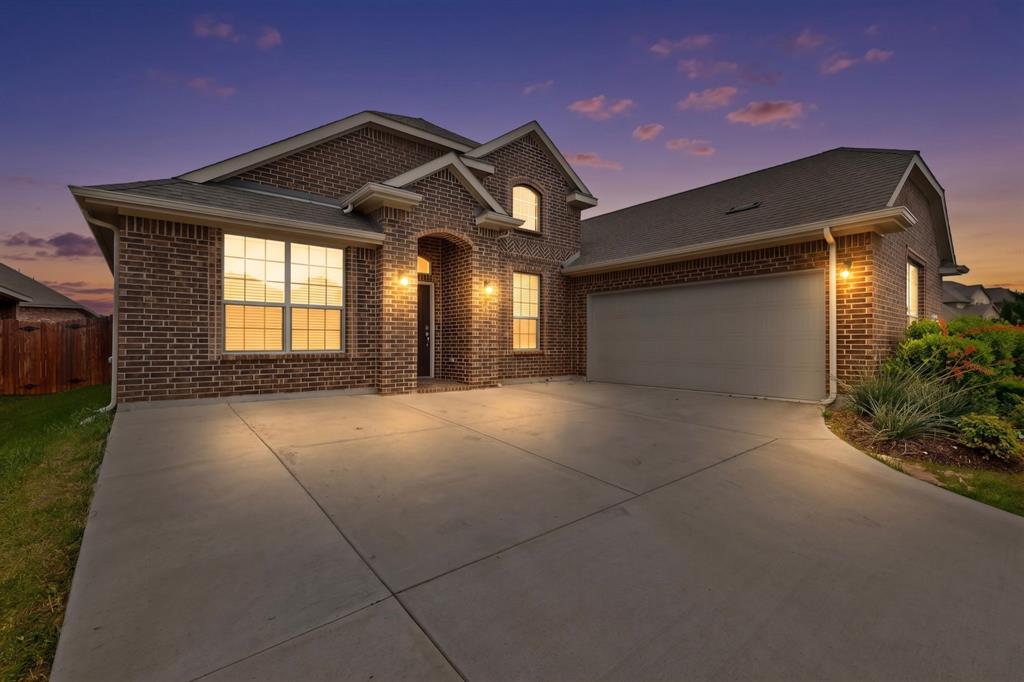 7811 Links Drive