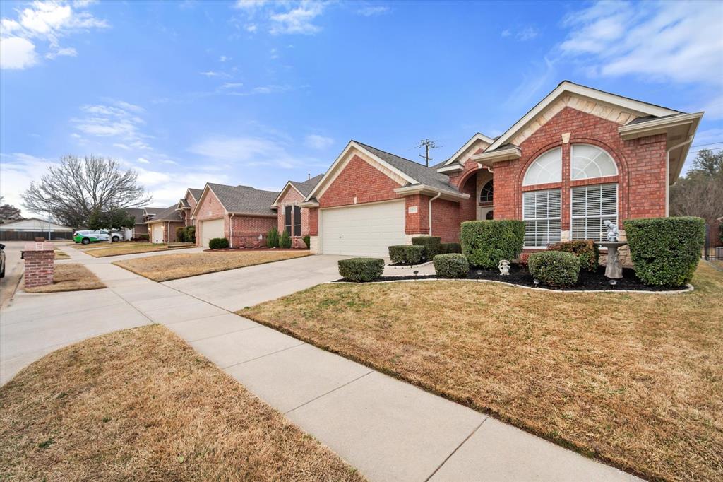 2921 Windstone Court