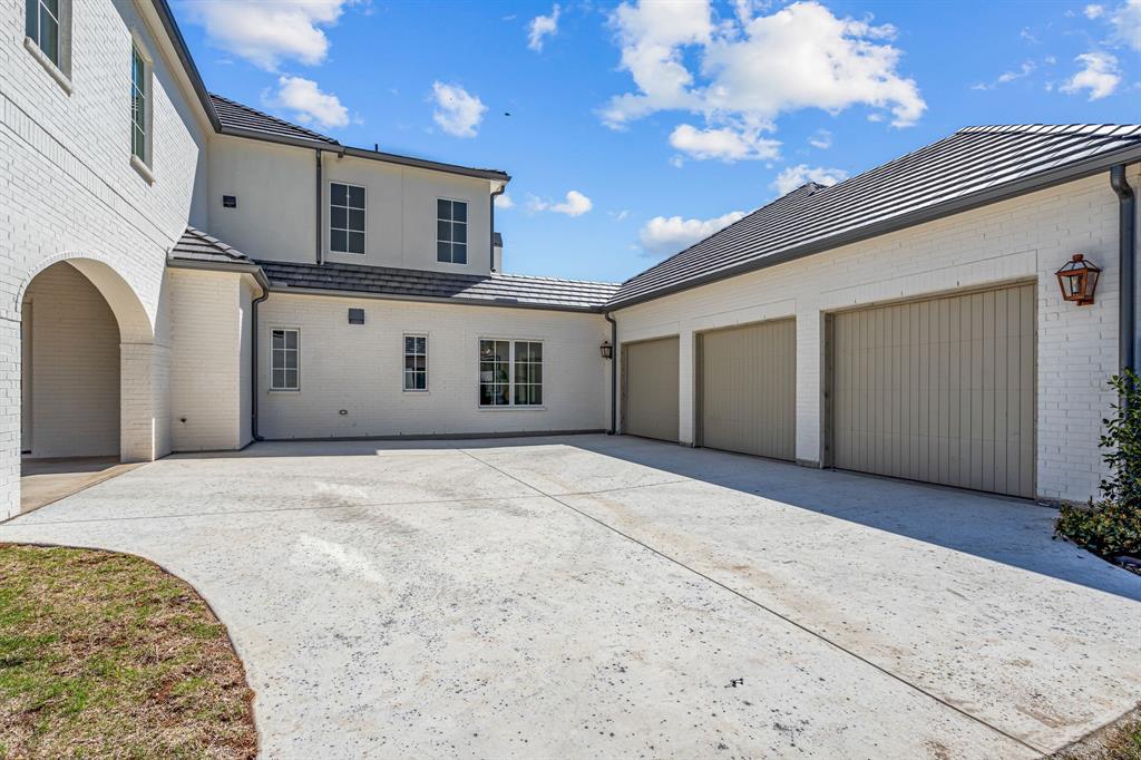 Montrachet - Residential