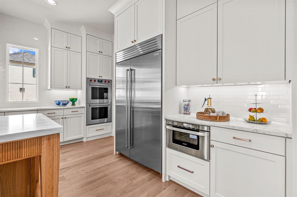 Montrachet - Residential