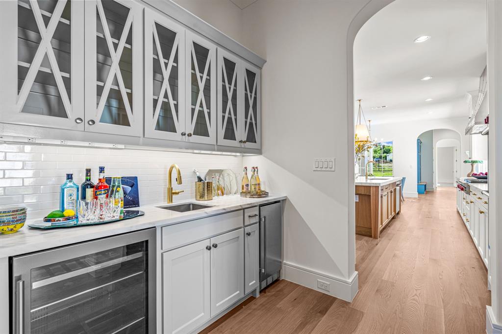 Montrachet - Residential