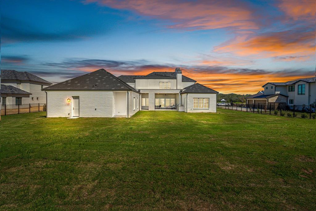 Montrachet - Residential