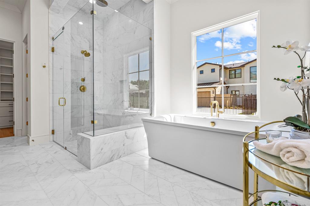 Montrachet - Residential