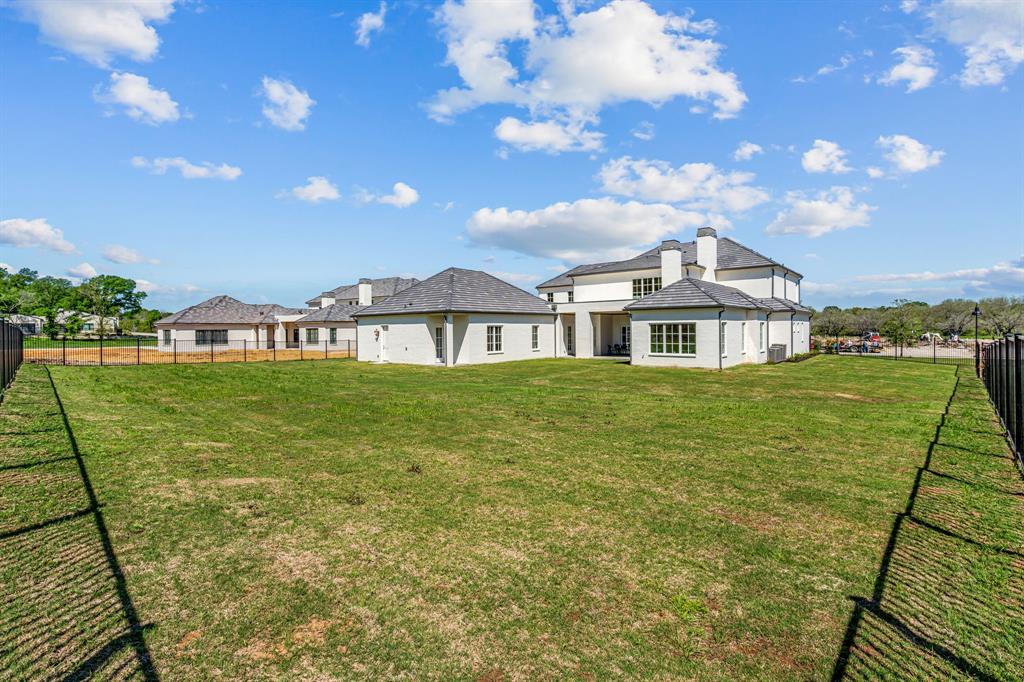 Montrachet - Residential