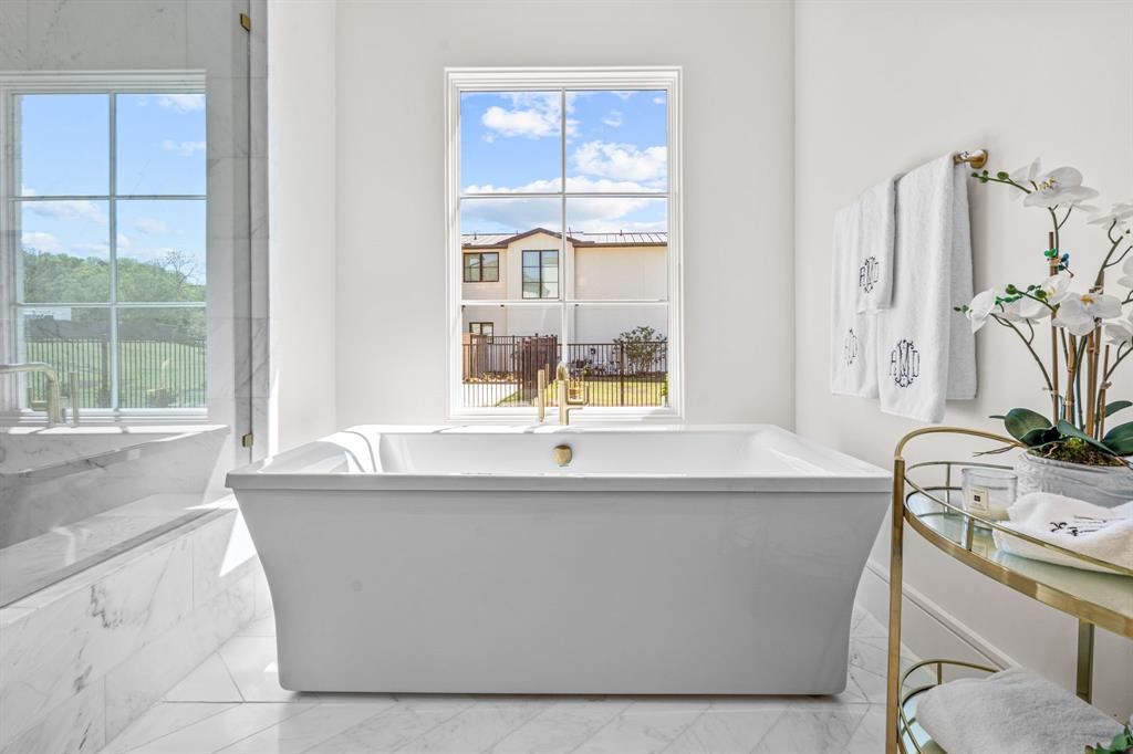 Montrachet - Residential