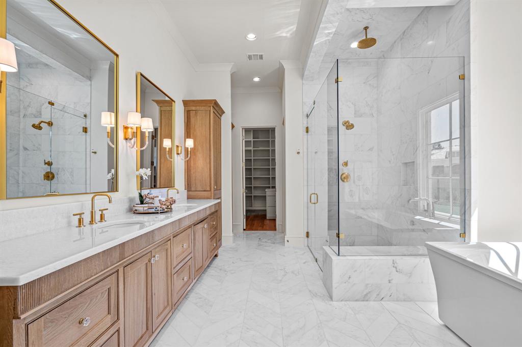 Montrachet - Residential