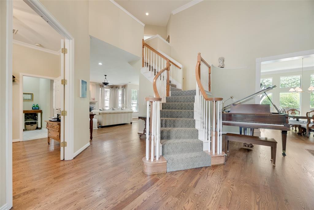1135 Wedge Hill Road