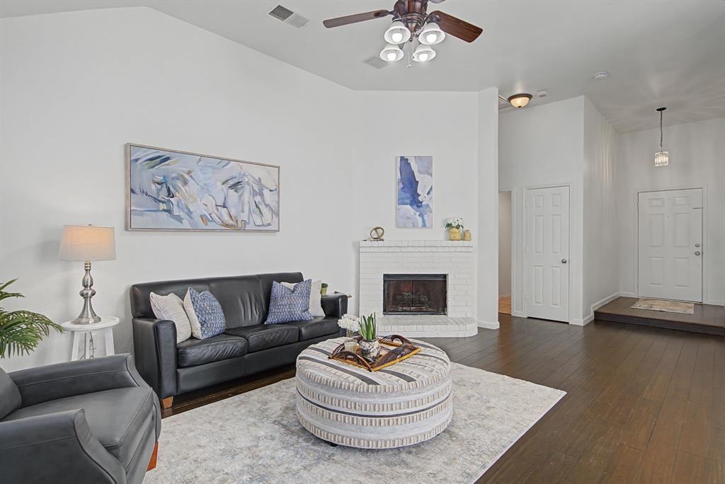 Lake Bluff Sub - Residential