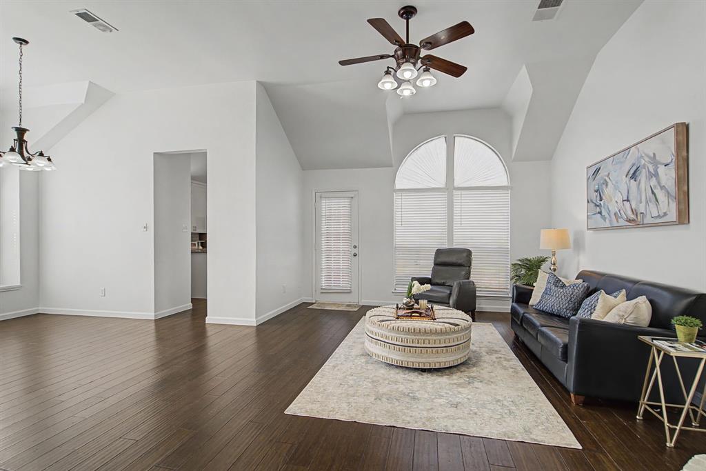 Lake Bluff Sub - Residential