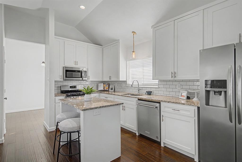 Lake Bluff Sub - Residential