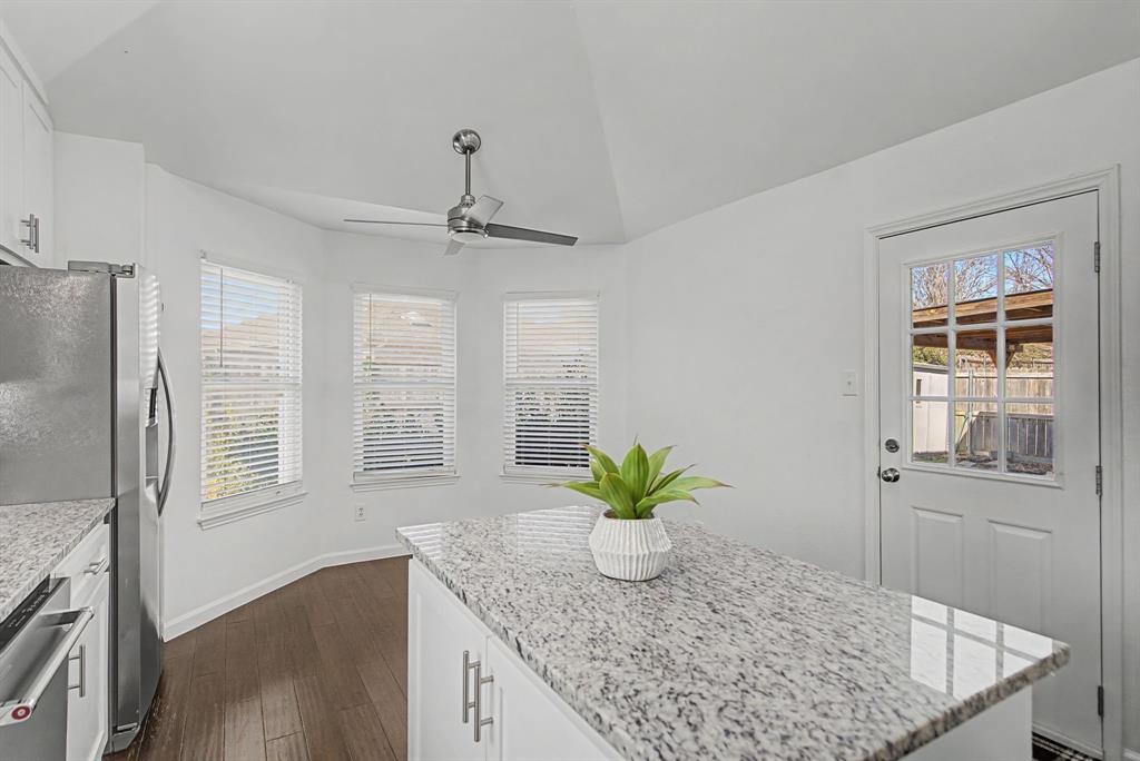 Lake Bluff Sub - Residential