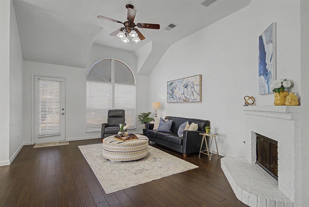 Lake Bluff Sub - Residential